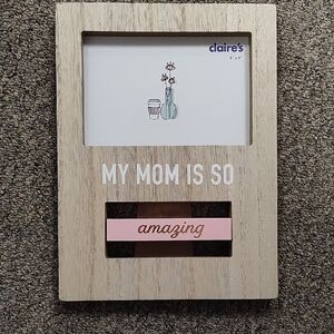 Claire's Beige and Pink 'My Mom is So Amazing' Frame